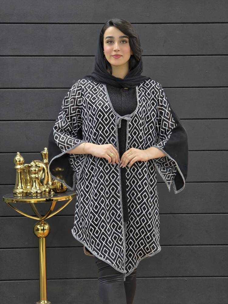 شومیز طرحدار آستین کلوش